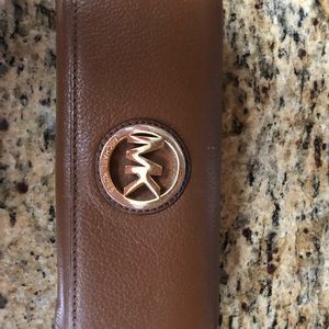 Michael Kors accordion wallet